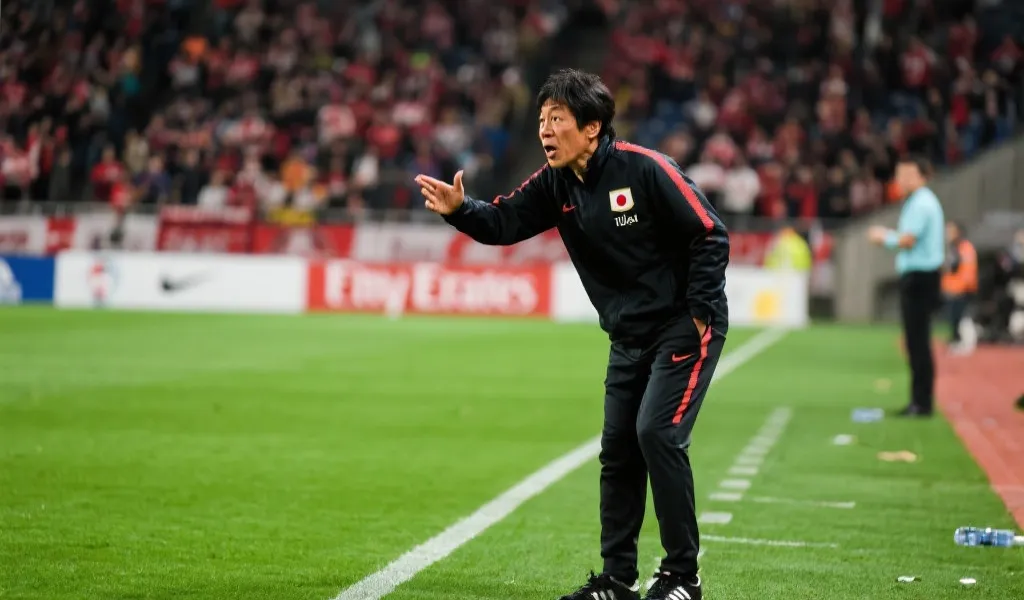 日本队战术再升级：森保一“神换人”屡试不爽，两套阵容无缝切换抗衡欧美豪强